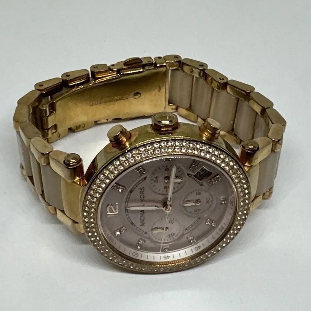Michael Kors Parker MK5896 Women Rose Gold Analog Dial Quartz Wrist Watch NUL42